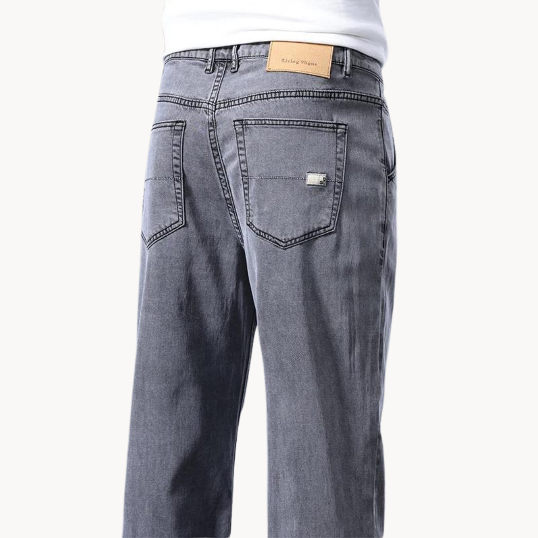 Niklas Relaxed Straight Jeans